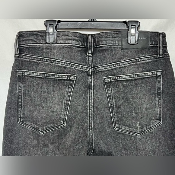 NWT Lucky Brand High Rise Drew Mom Jeans Distressed Casual Denim Cuffed Straight - Picture 16 of 16